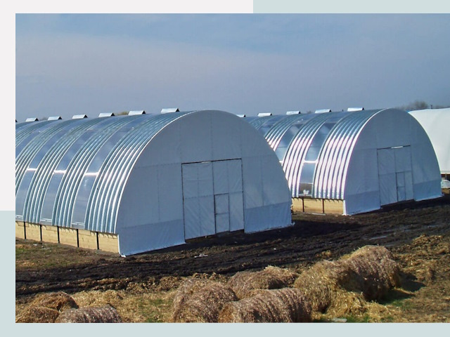 Сельскохозяйственные здания в Черняховске