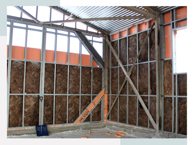 Утепленные ангары в Черняховске