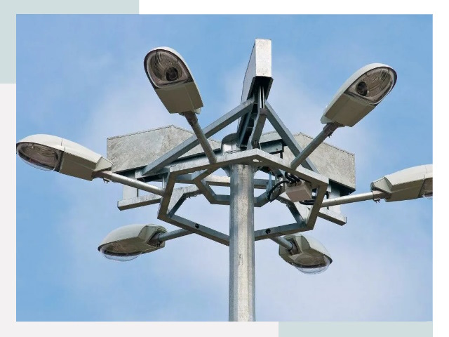 Монтаж осветительных мачт в Черняховске